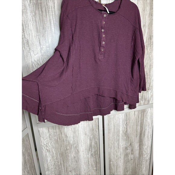 Free People Oversized Top Boxy Burgundy Color Thermal Size S - Picture 4 of 6